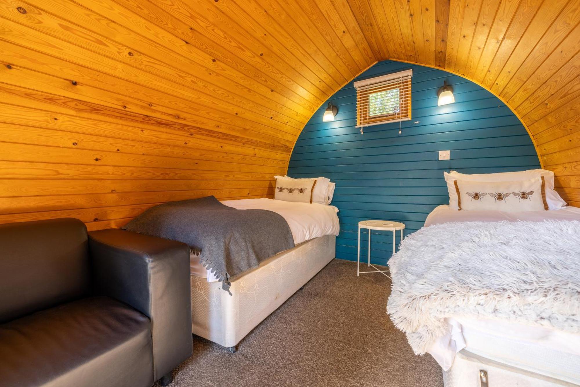 The Little Hide - Adult Only Camping Pods Wigginton  Exterior foto