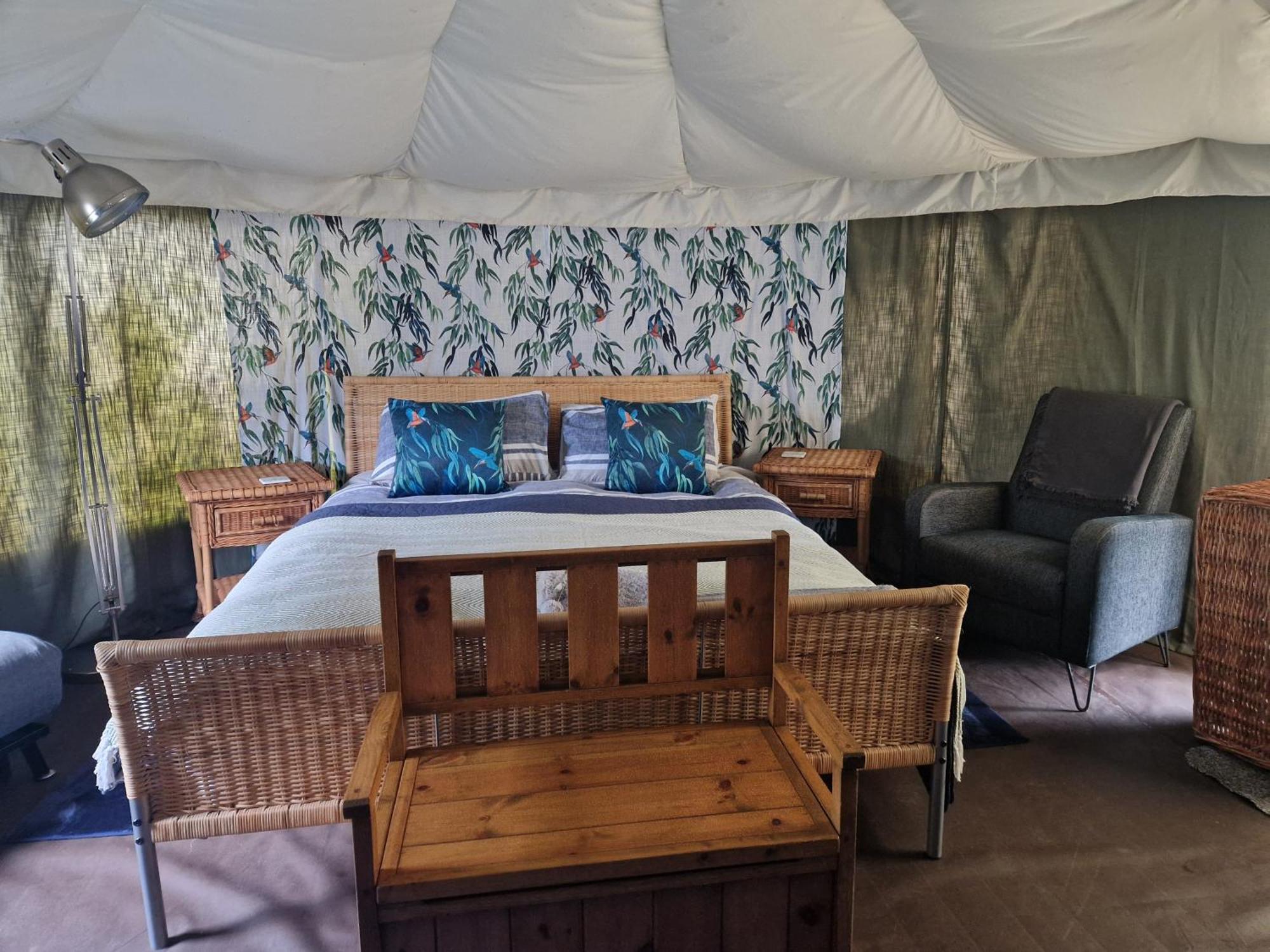 The Little Hide - Adult Only Camping Pods Wigginton  Exterior foto