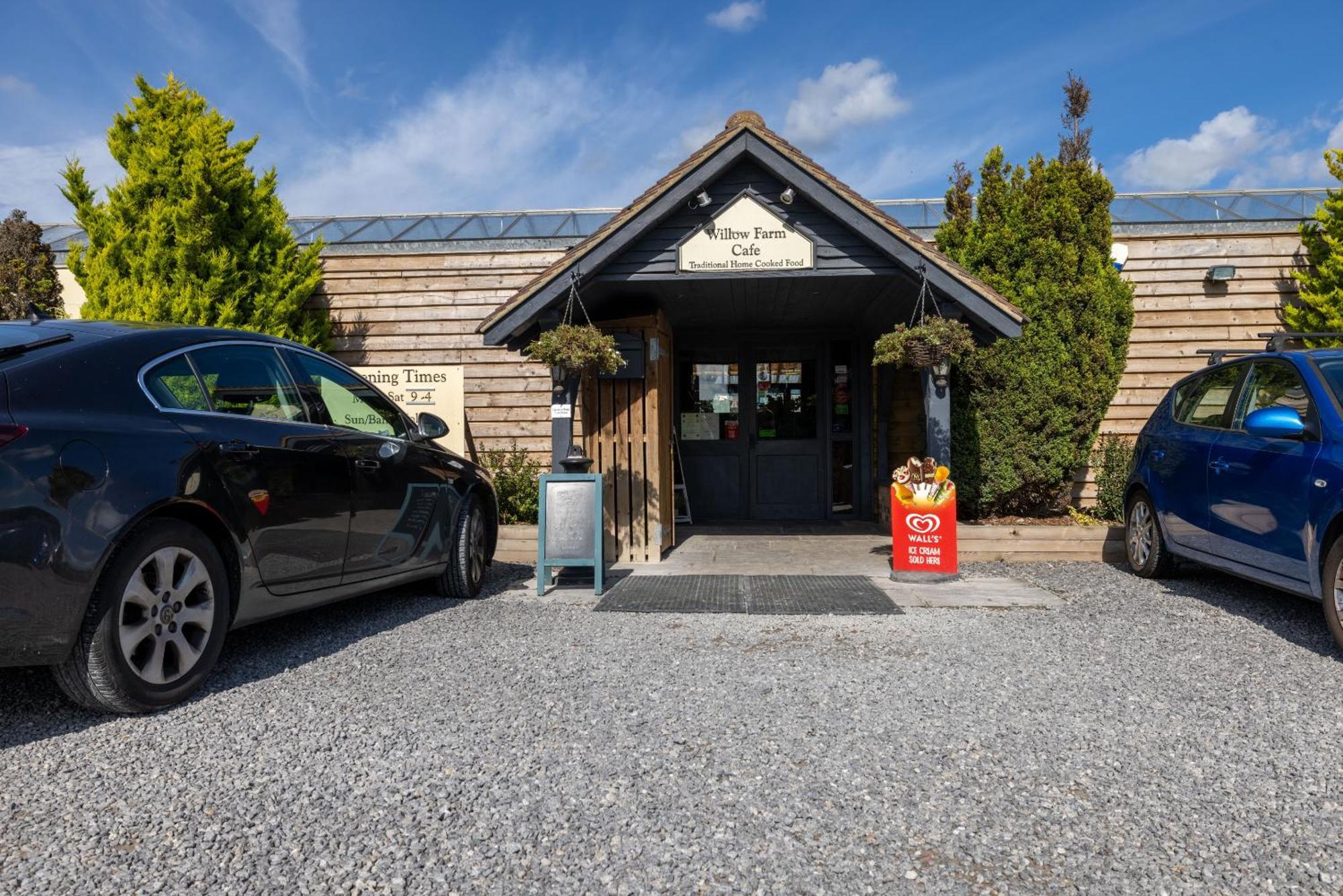 The Little Hide - Adult Only Camping Pods Wigginton  Exterior foto
